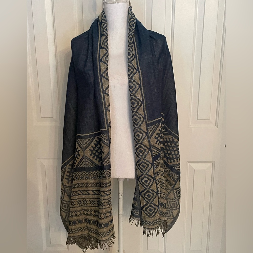 Natura Scarf Aztec Patterned Denim Blue/Beige Scarf Wrap
